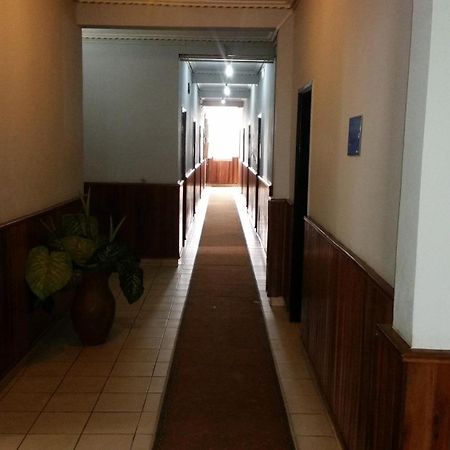 Saffana Hotel 두알라 외부 사진