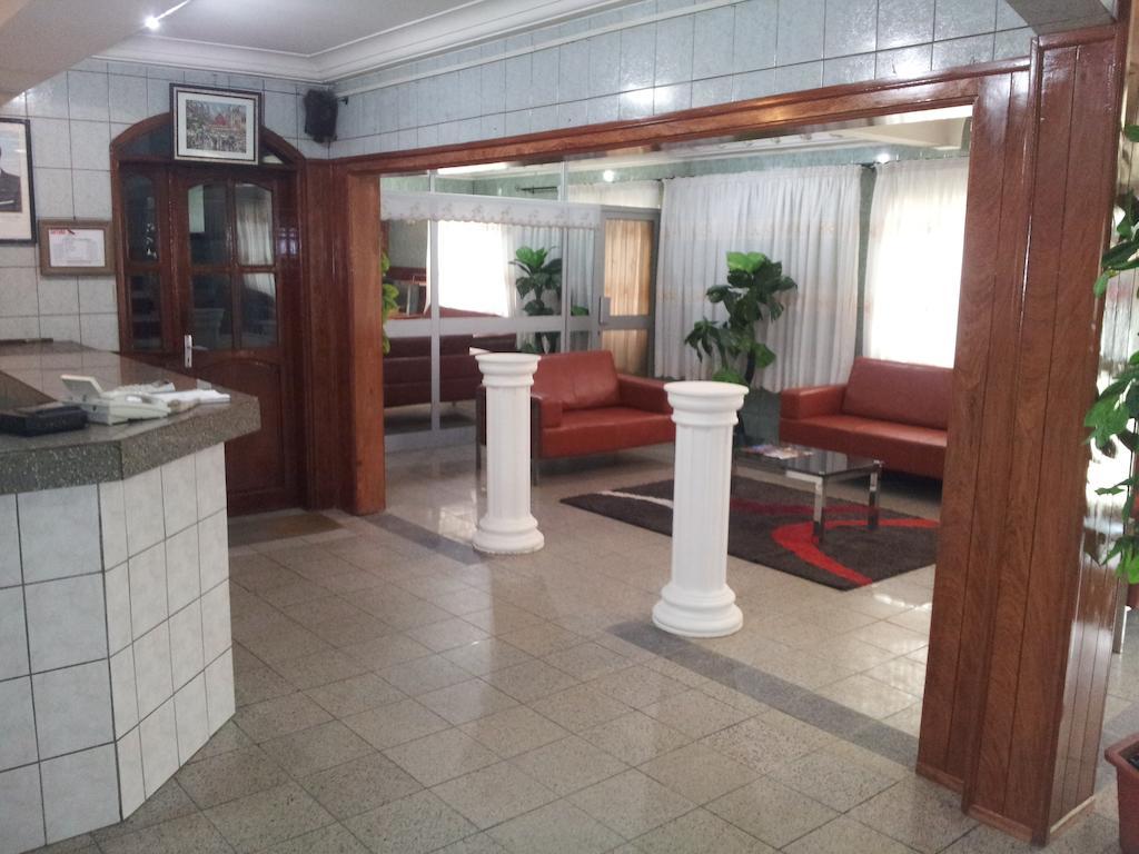 Saffana Hotel 두알라 외부 사진