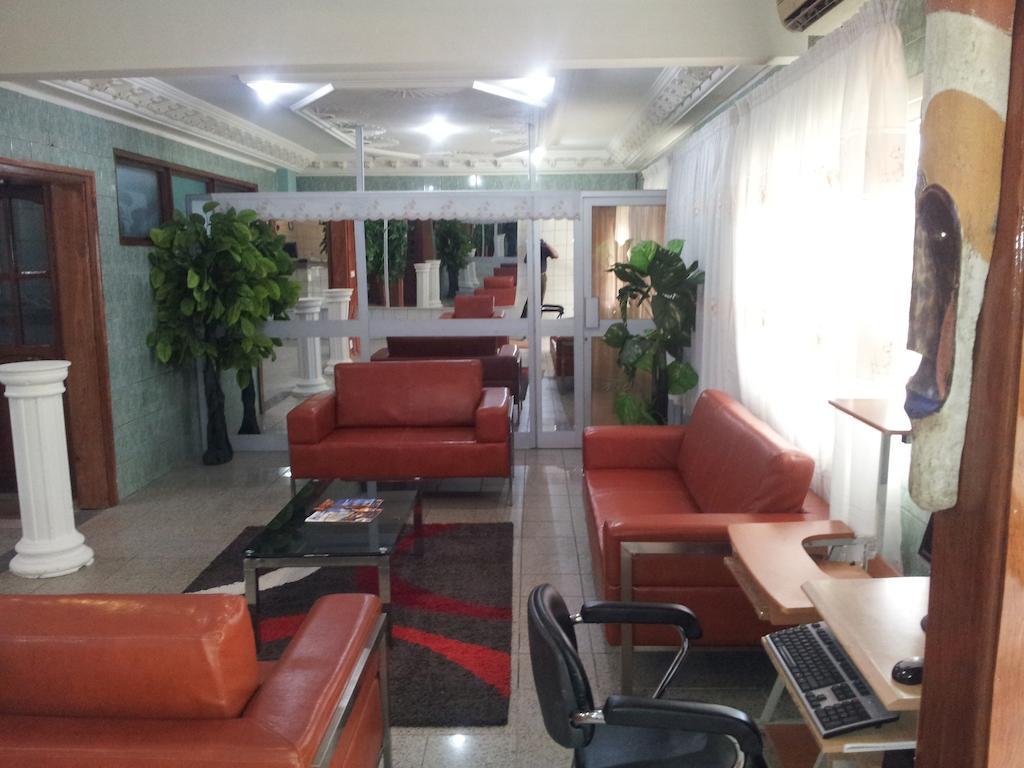 Saffana Hotel 두알라 외부 사진