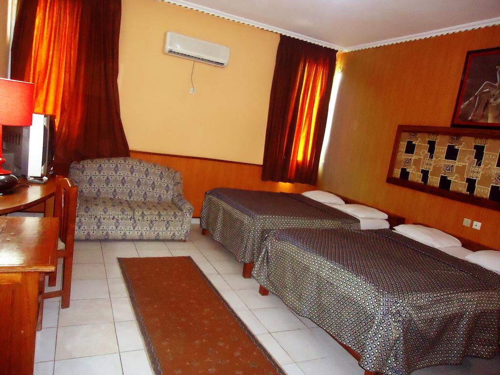 Saffana Hotel 두알라 객실 사진